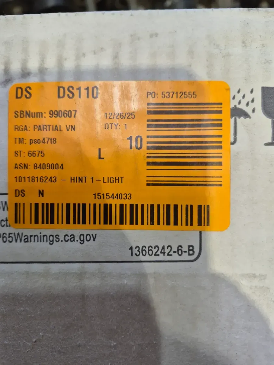 Hint 1-Light Brushed Moderne Brass Swirl Glass Wall Sconce - image 2