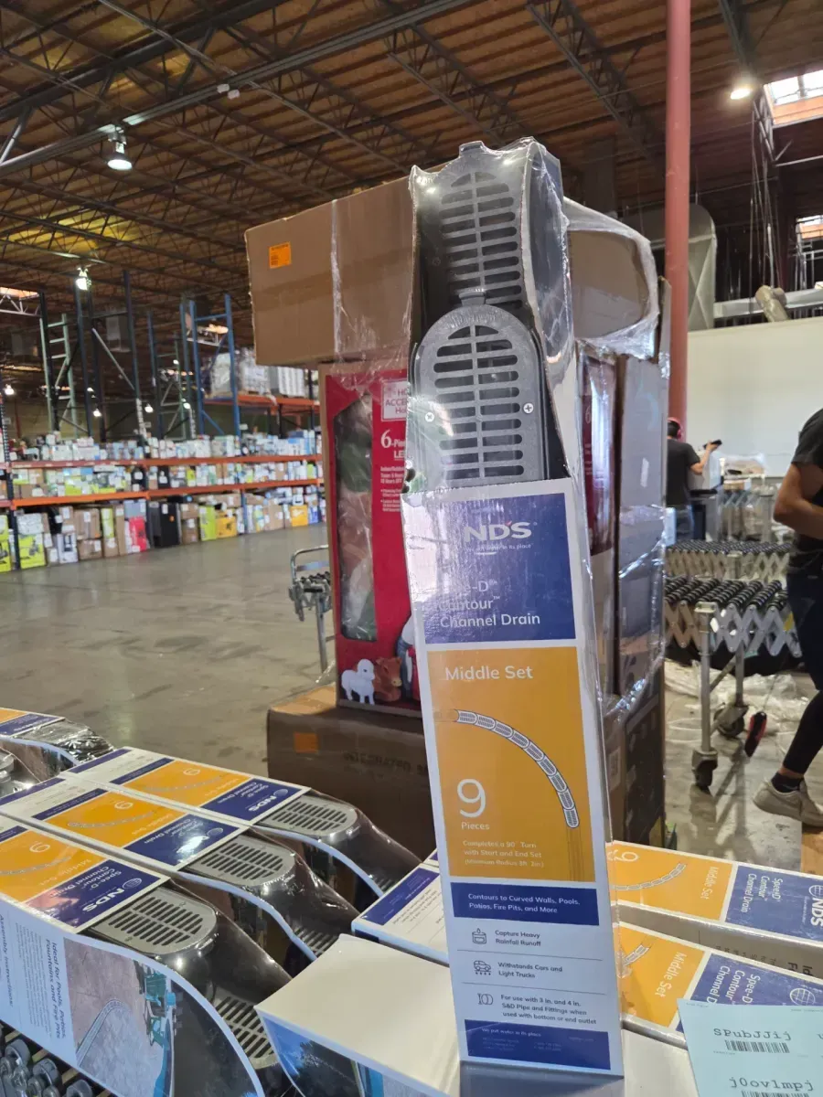 4" Spee-D Contour Channel Drain Middle Section and Gray Grate 9 Piece Kit - image 4