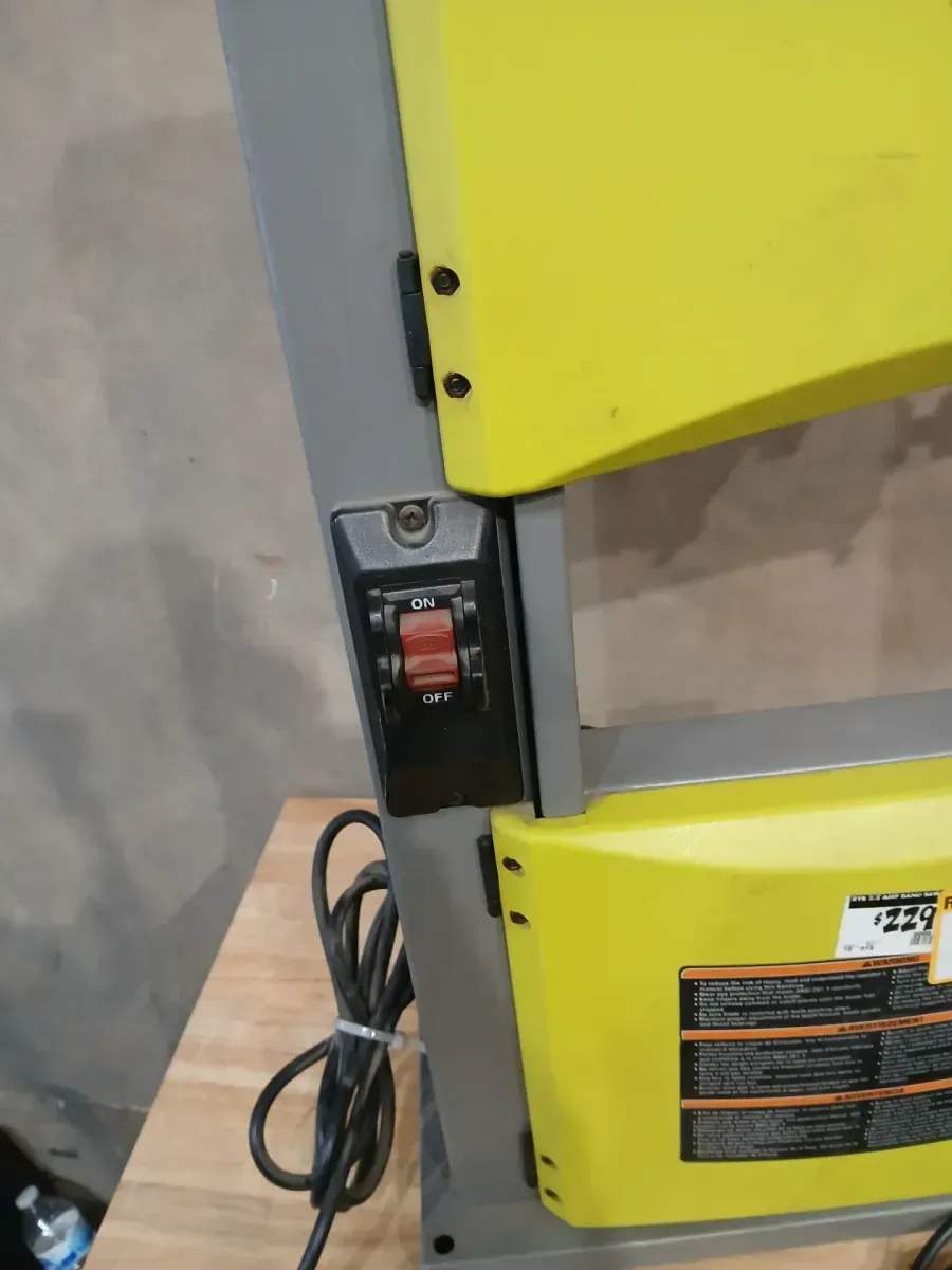 RYOBI 2.5 Amp 9 in. Corded Band Saw - image 4