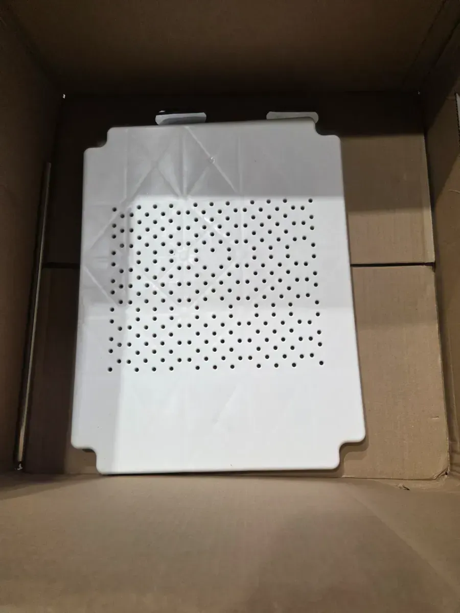 Glacier Bay 24.1 in. L x 24.1 in. W x 36.7 in. H Laundry Sink / Utility Sink Work Center in White with Pull-Out Faucet in Chrome - image 7