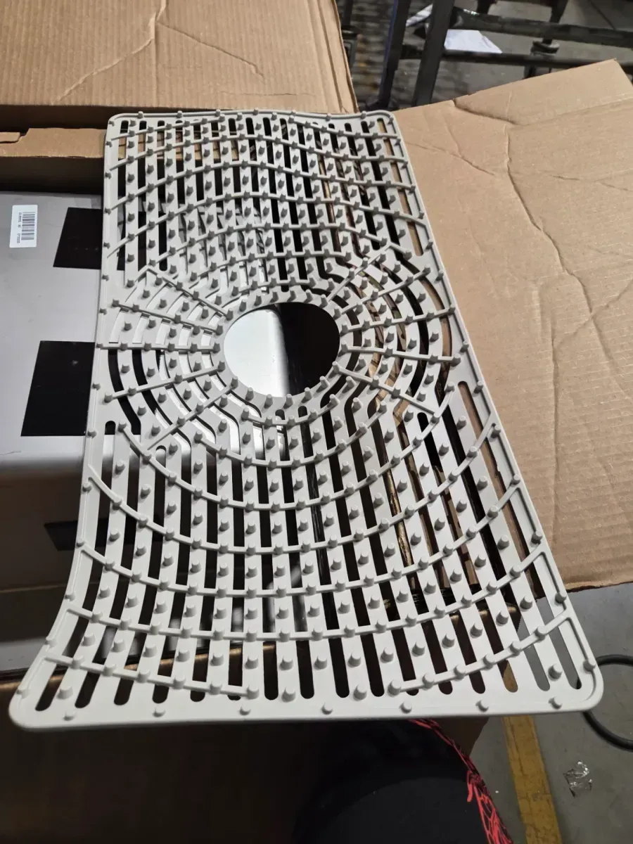 Cursiva 18-Gauge Stainless Steel 33 in. Single Bowl Drop-In Kitchen Sink with Faucet - image 3