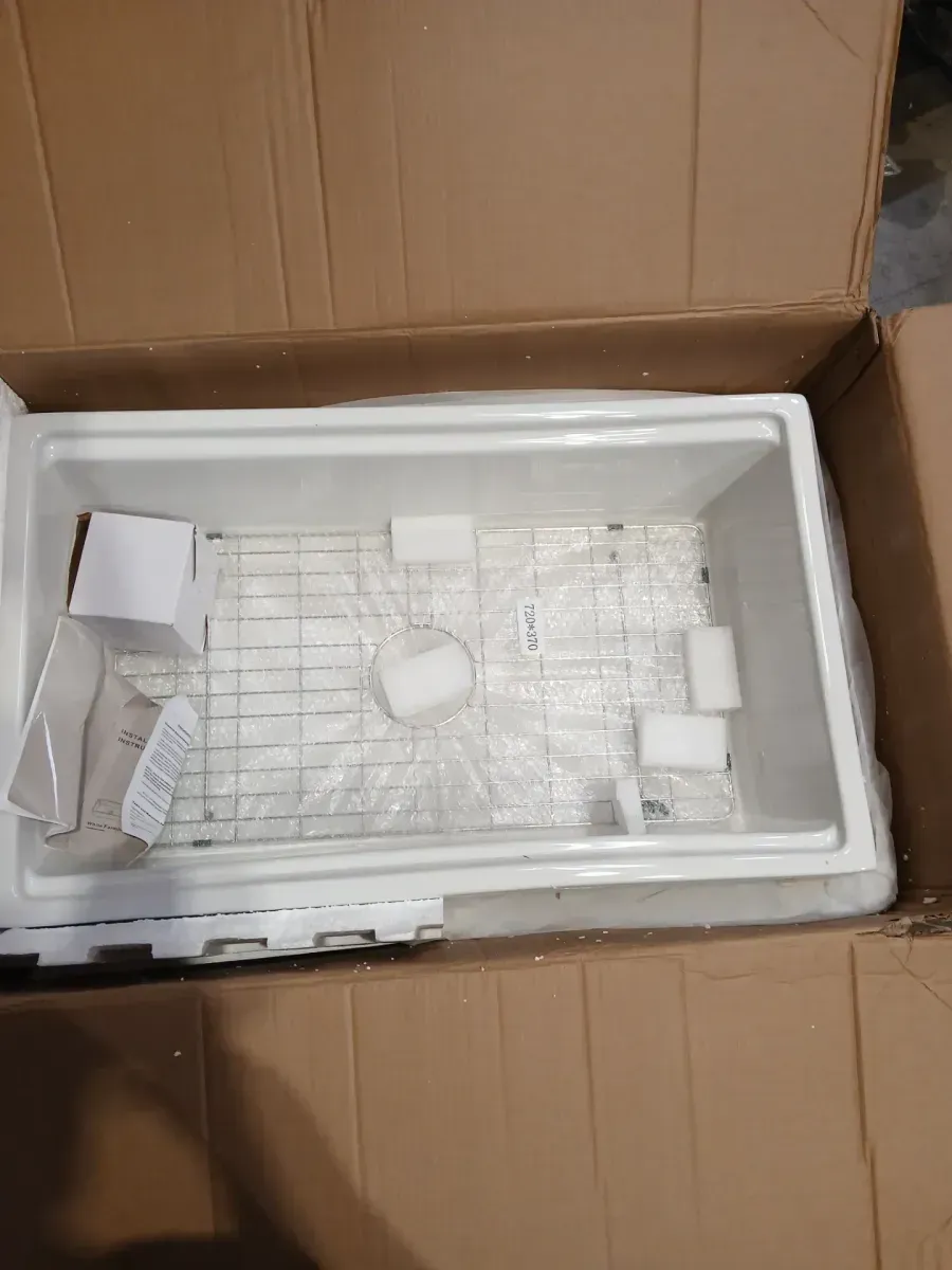 33 in. Farmhouse Apron Front Single Bowl Glossy Ceramic Undermount Workstation Kitchen Sink with Strainer - image 3