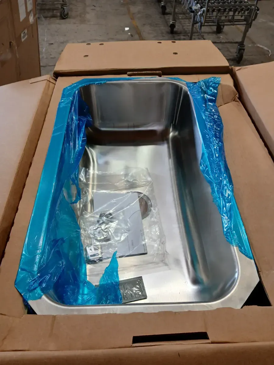 Rivera 31 in. Undermount Single Bowl 18 Gauge Brushed Stainless Steel Kitchen Sink - image 3