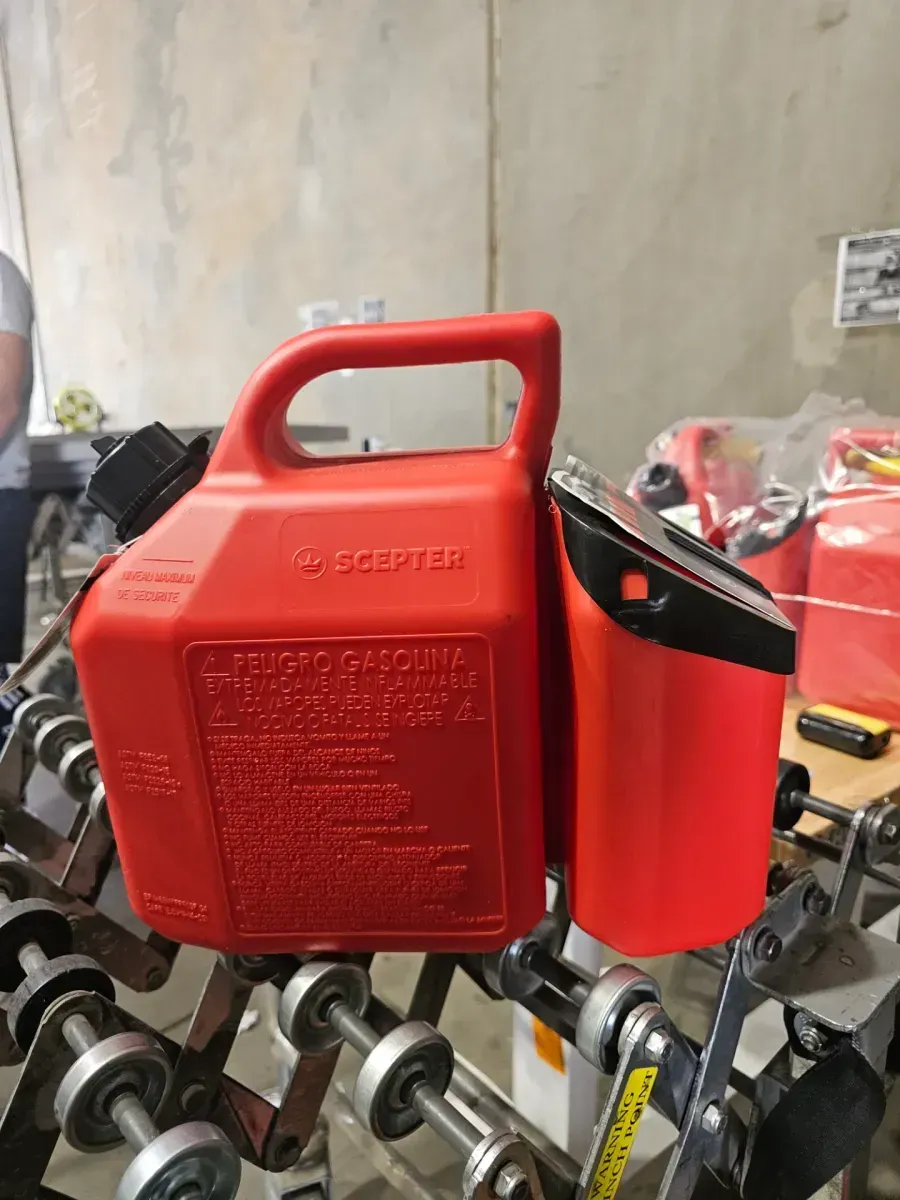 1.5 Gal. Gas Can with Chainsaw Tool Storage Compartment - image 6
