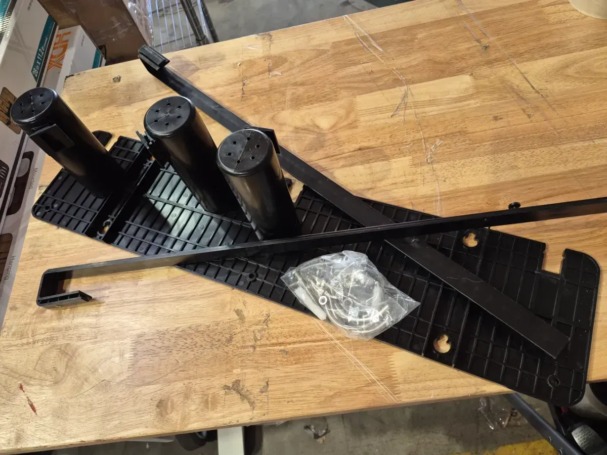 Swimming Pool and Backyard Wall Mounted Hanging Tool Organizer - image 3