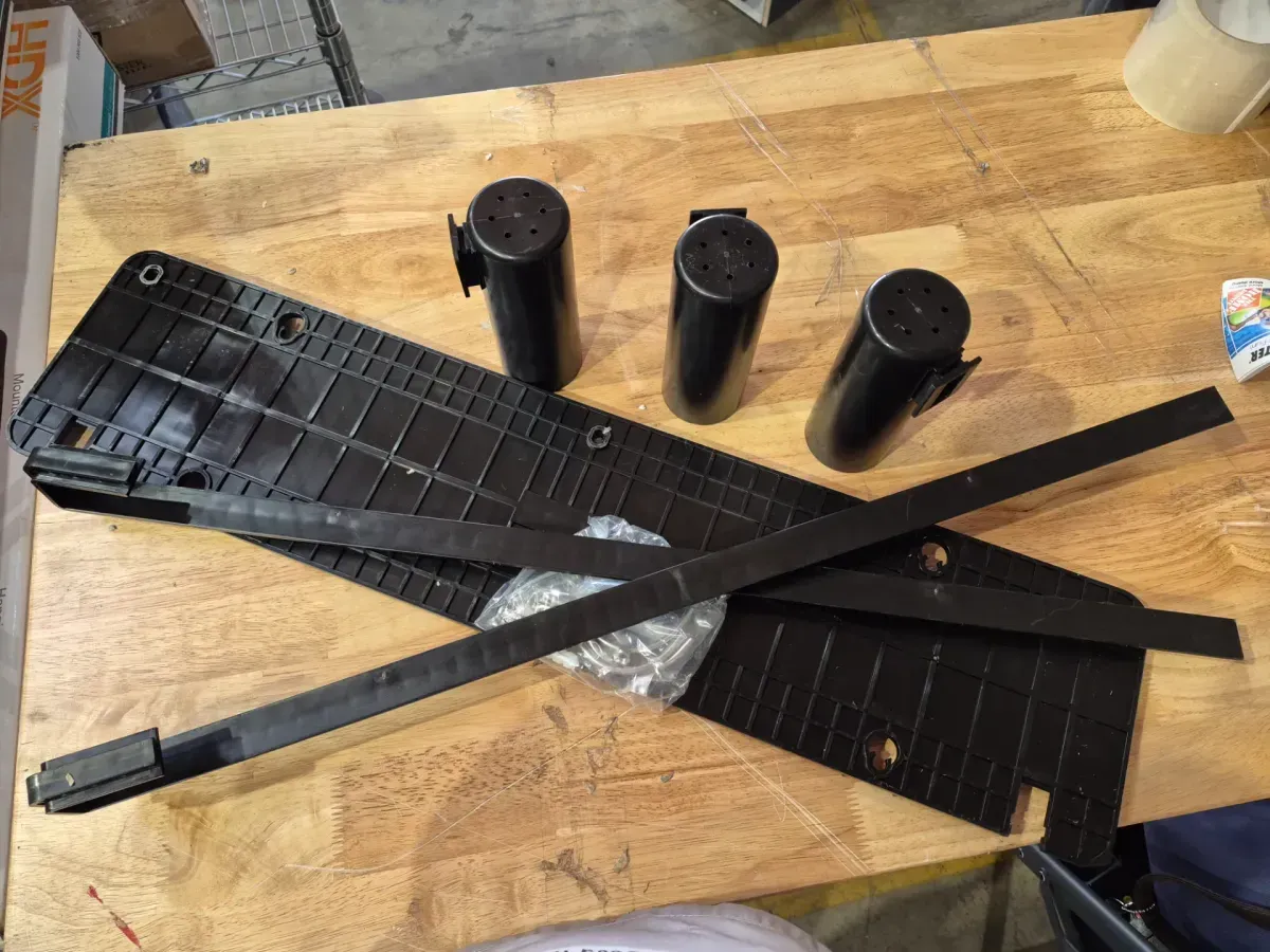 Swimming Pool and Backyard Wall Mounted Hanging Tool Organizer - image 5