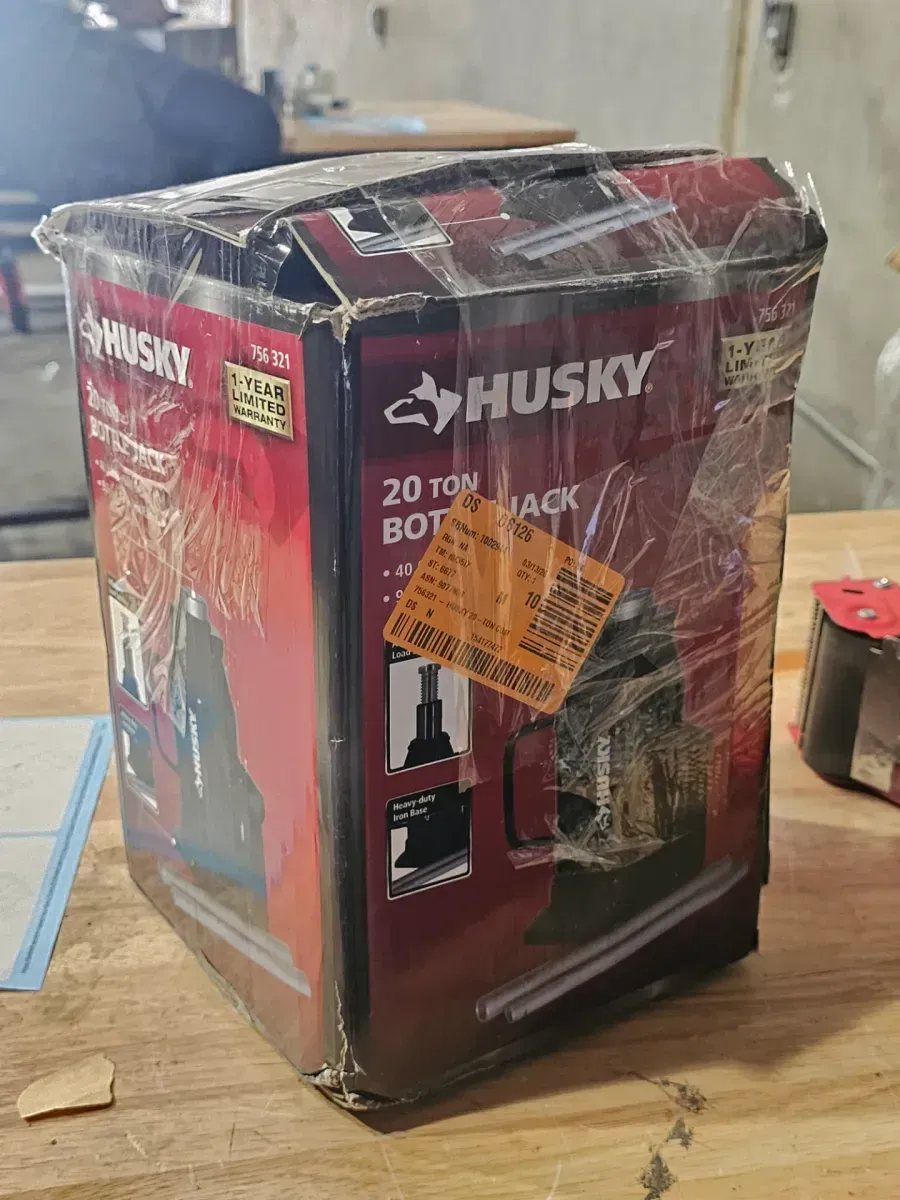 Husky 20-Ton Hydraulic Bottle Car Jack - image 5