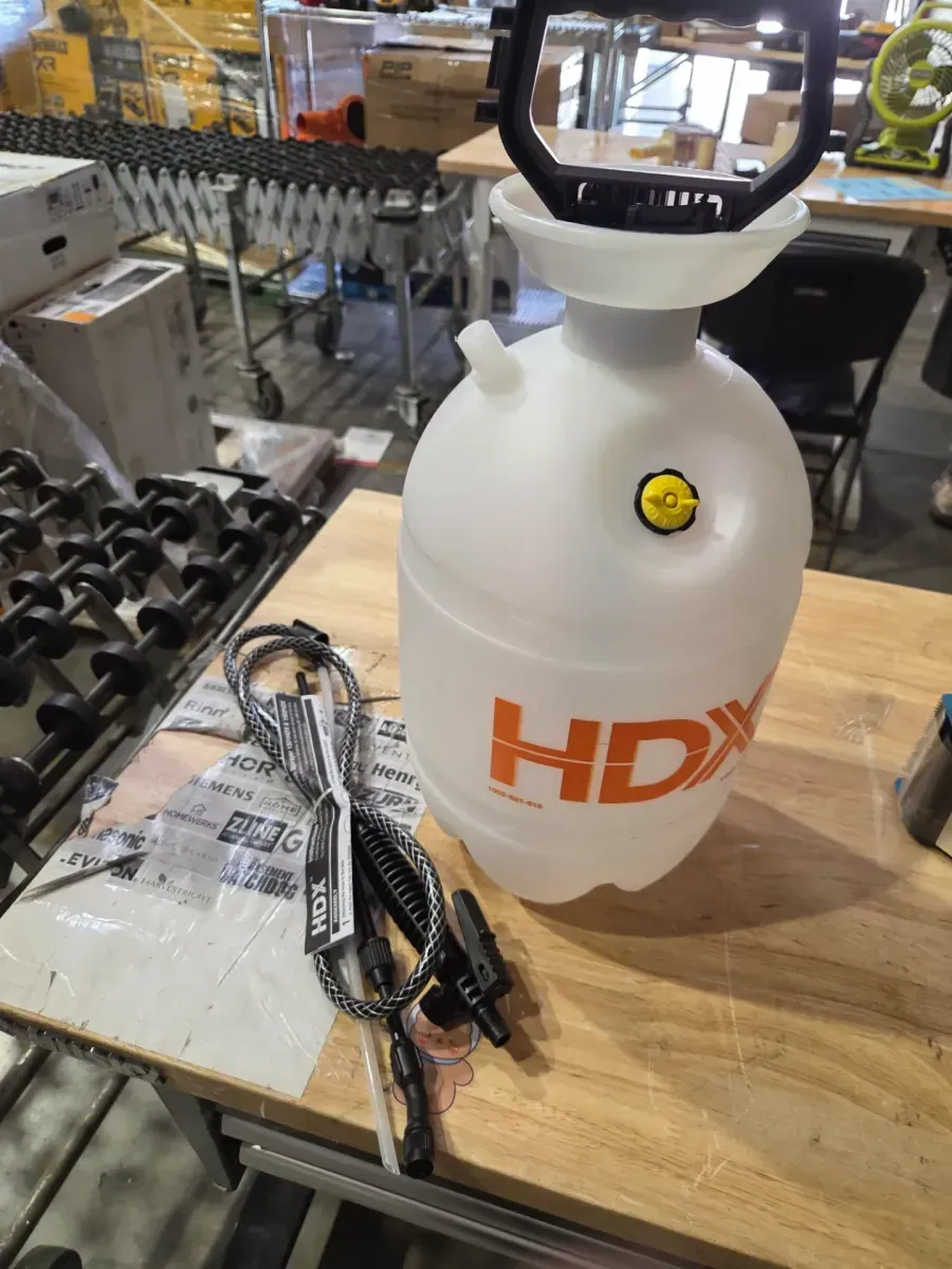 IMAGE Weed Killer for Southern Lawns (1 Qt) with HDX Pump Sprayer Bundle - image 4