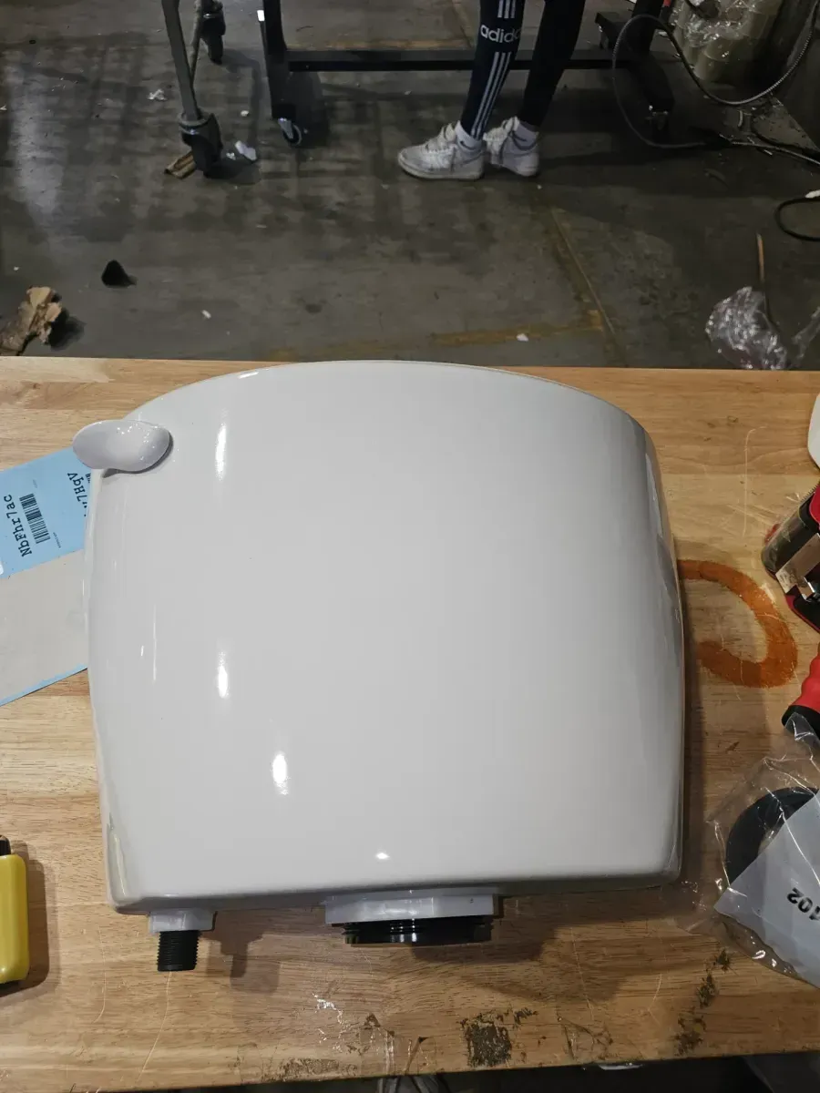 American Standard Cadet 3 Toilet Tank in White (Colony3 1.28 GPF Single Flush Toilet Tank Only with Pressure Assisted Flushing Technology in White) - image 3