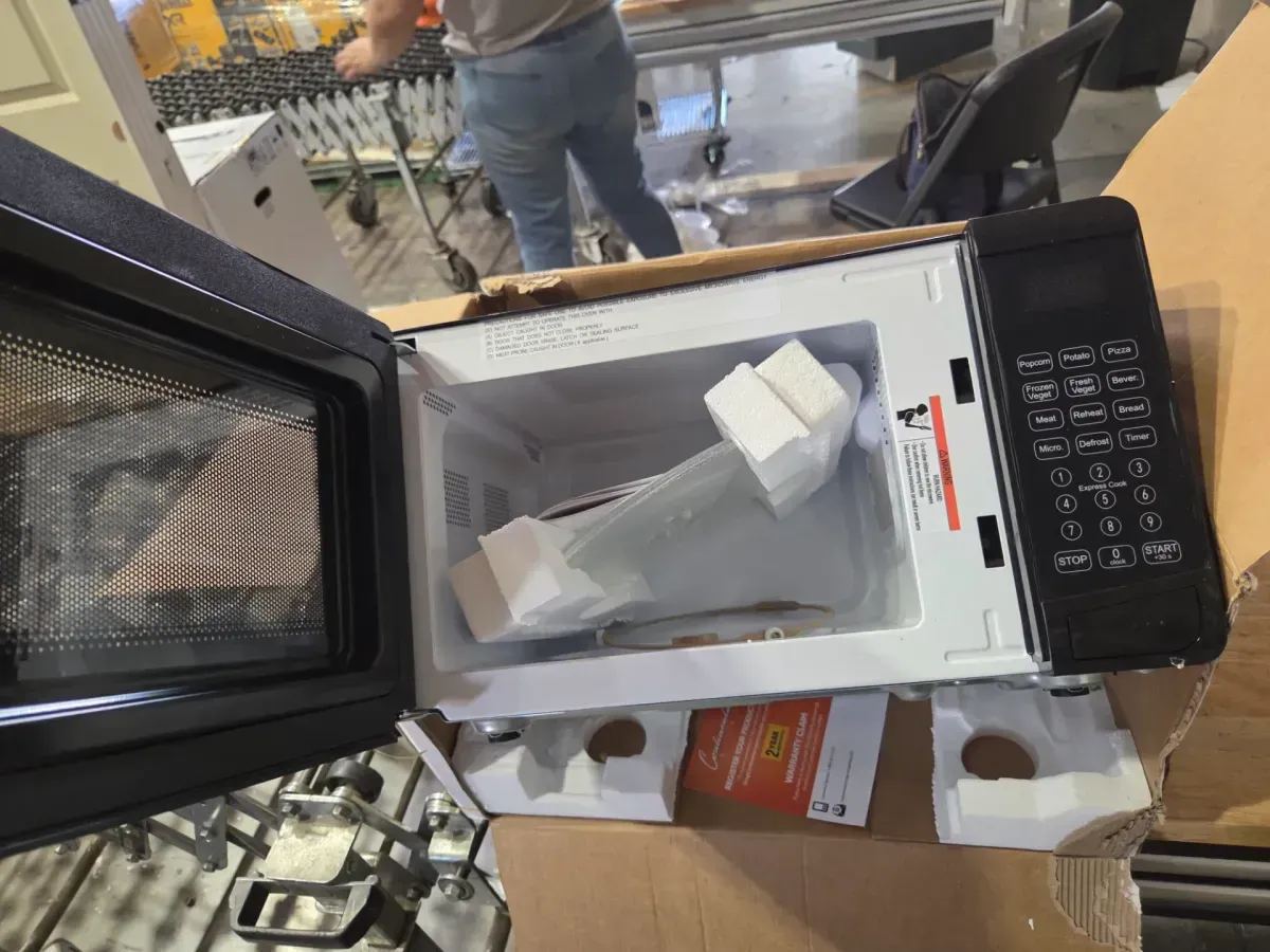 Black Countertop Digital Microwave Oven ([0.7 Cubic Feet Countertop Microwave in Black Glass Plate Included]) - image 5