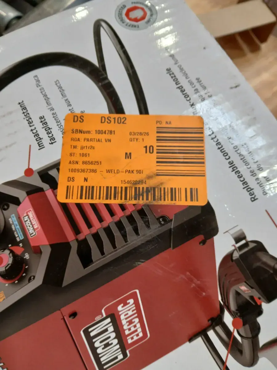 Lincoln Electric WELD-PAK 80iFC Flux-Core Welder Starter Kit - image 5