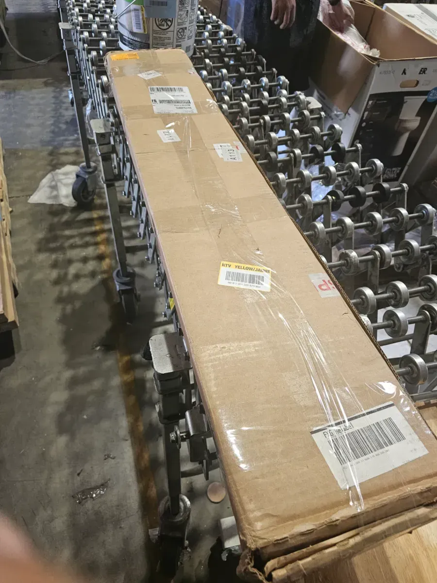 Rustic Brown Oak Wood-Look Flooring Planks - image 5