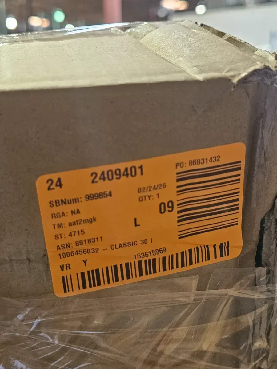 Classic 30 in. 300 CFM Undermount Range Hood with LED Light in White - image 7