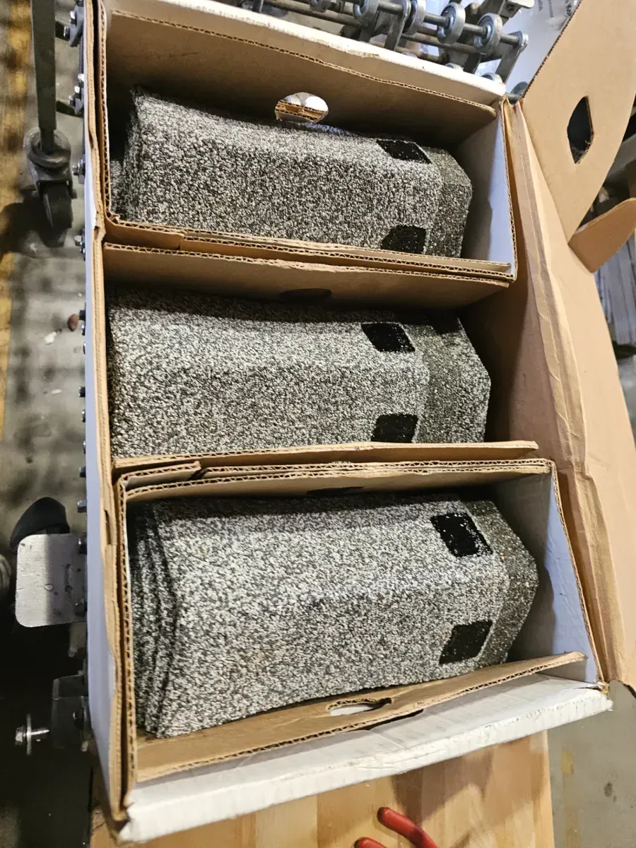 Premium Asphalt Hip & Ridge Cap Roofing Shingles - image 1