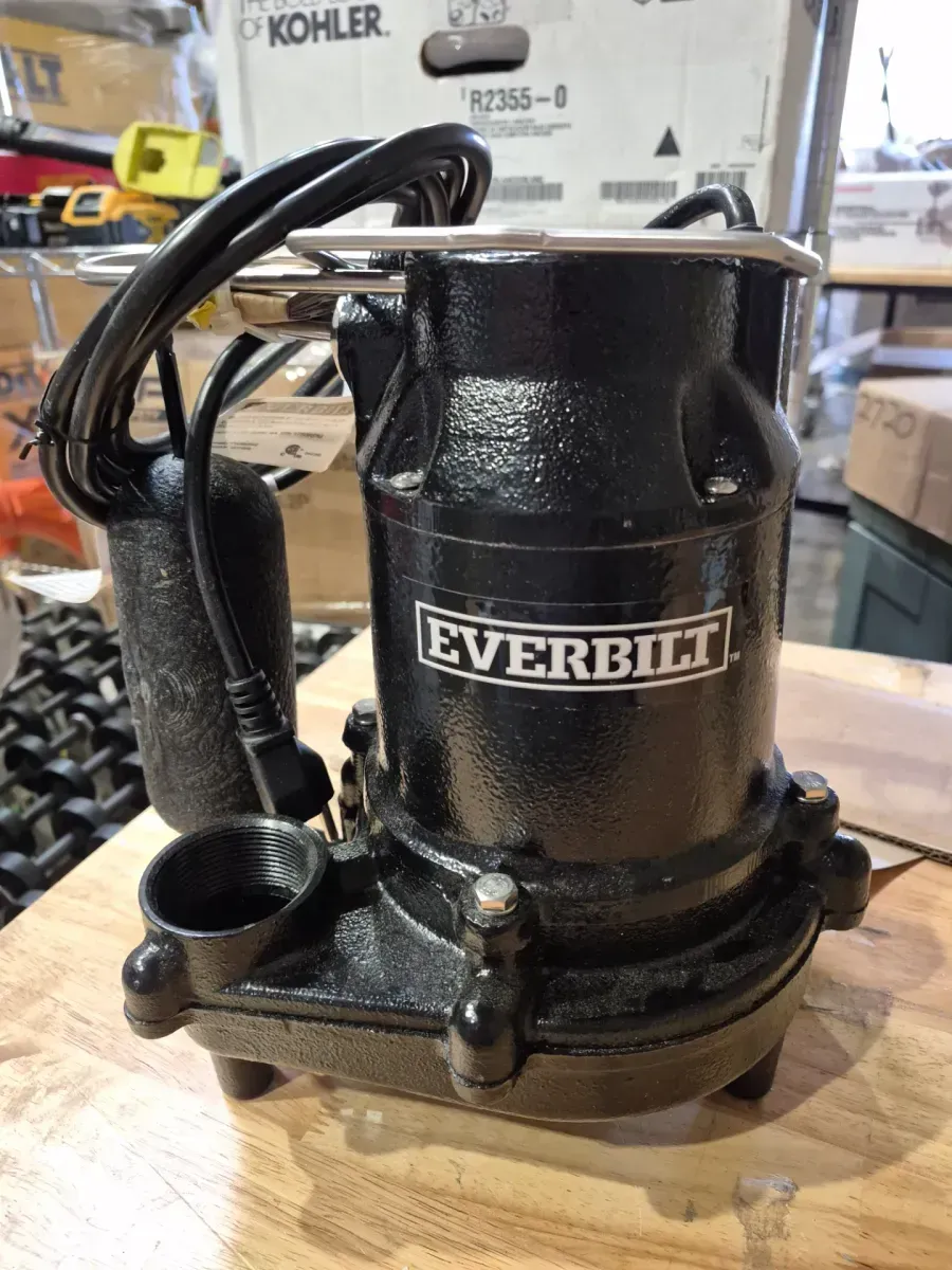 Everbilt Submersible Sump Pump with Tethered Float Switch - image 3