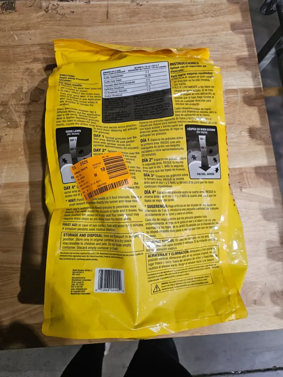 Victor Dual Action Mole & Gopher Repellent, 10 lbs - image 3