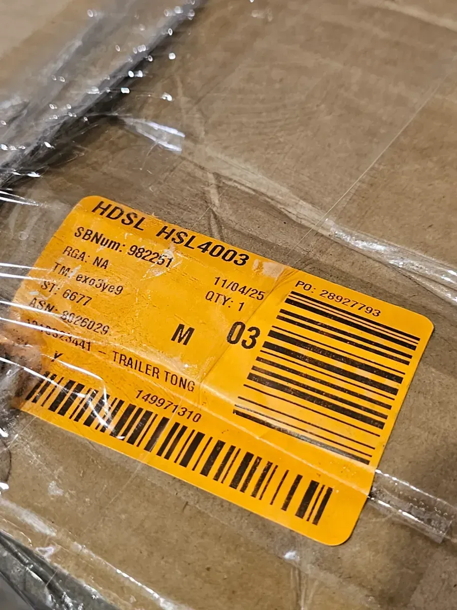 Heavy-Duty Black Aluminum Diamond Plate Truck/Trailer Tool Box - image 8