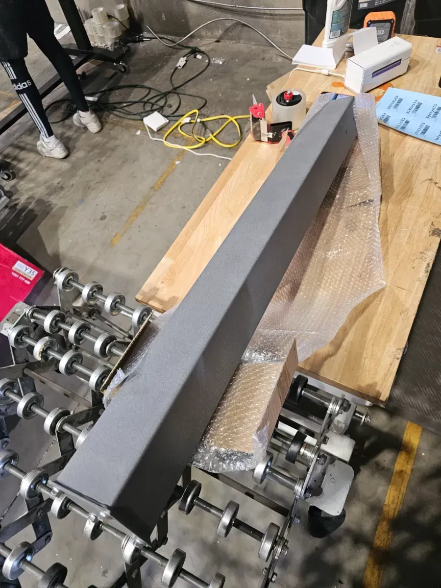 Heavy-Duty Steel In-Ground Mailbox Post - image 3