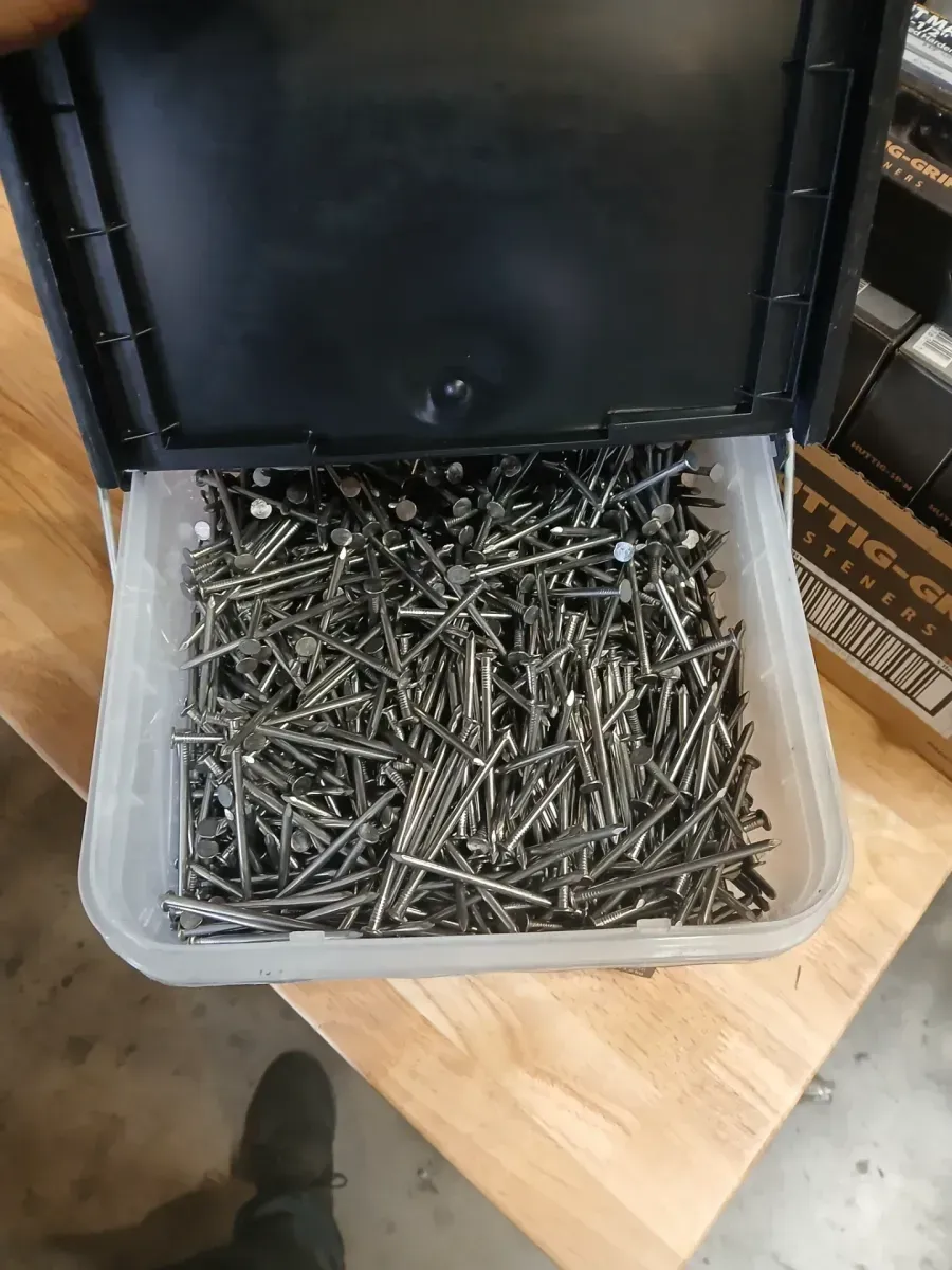 10D (3 in.) Bright Common Nail 30 lbs. Bucket - image 3