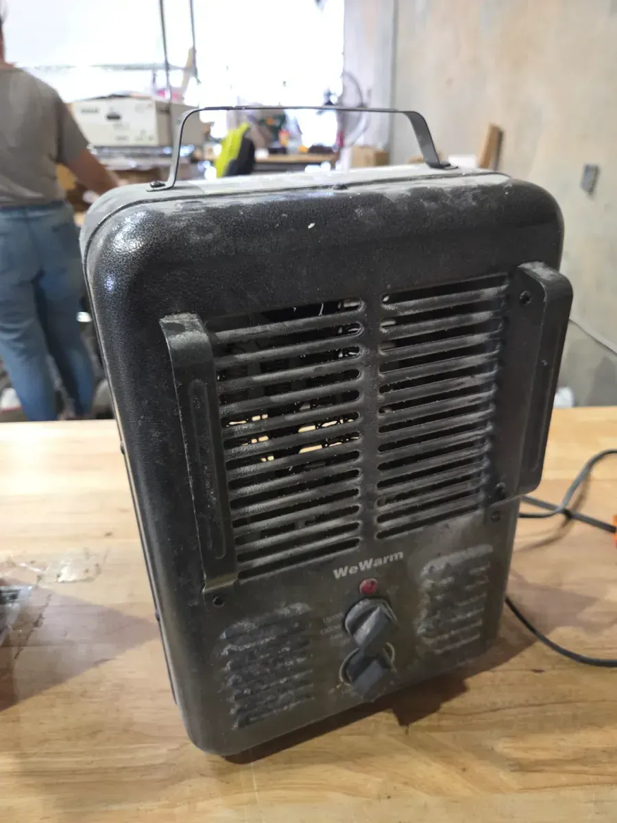 DELUXE MILKHOUSE UTILITY HEATER - image 2