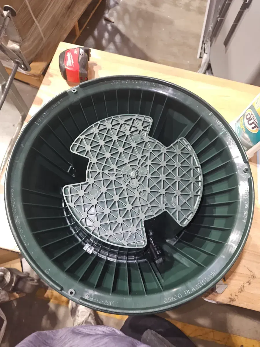 *** Pack of 12 *** Cinco Express Plastic Real Christmas Tree Stand 8 ft. - image 2