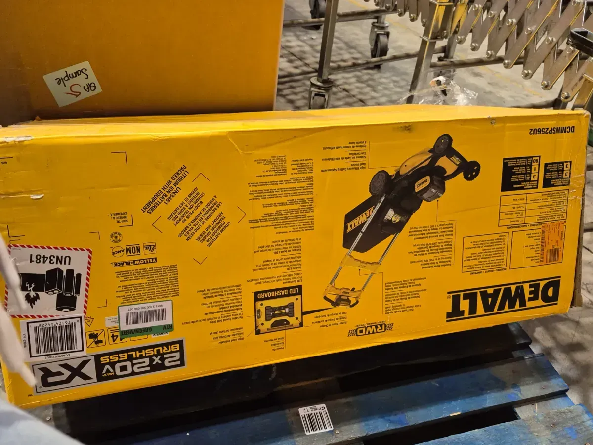 2x20V MAX 21 in. Cordless Battery Powered Self Propelled Lawn Mower Kit with (2) 10 Ah Batteries and Chargers - image 2