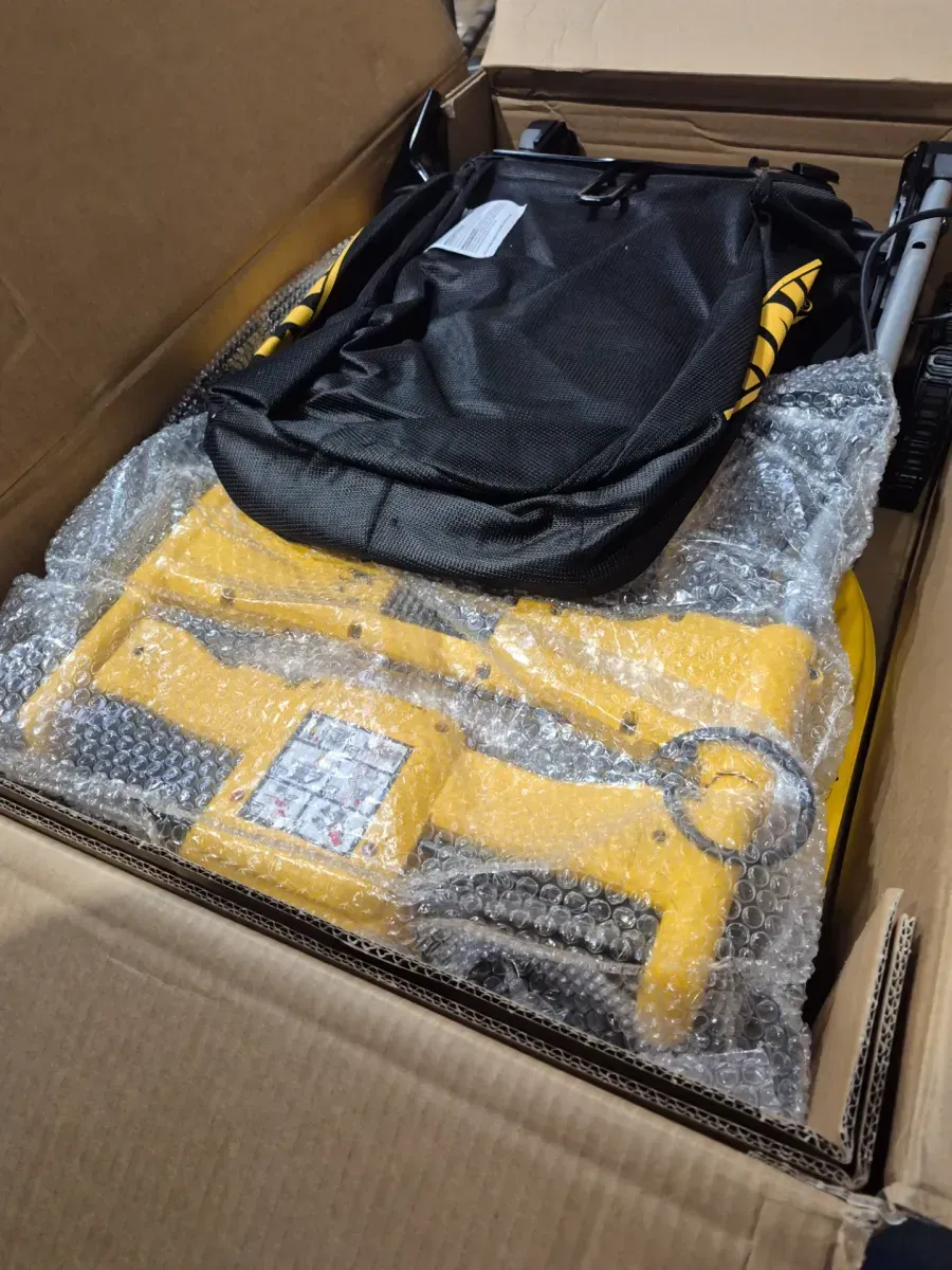 2x20V MAX 21 in. Cordless Battery Powered Self Propelled Lawn Mower Kit with (2) 10 Ah Batteries and Chargers - image 5