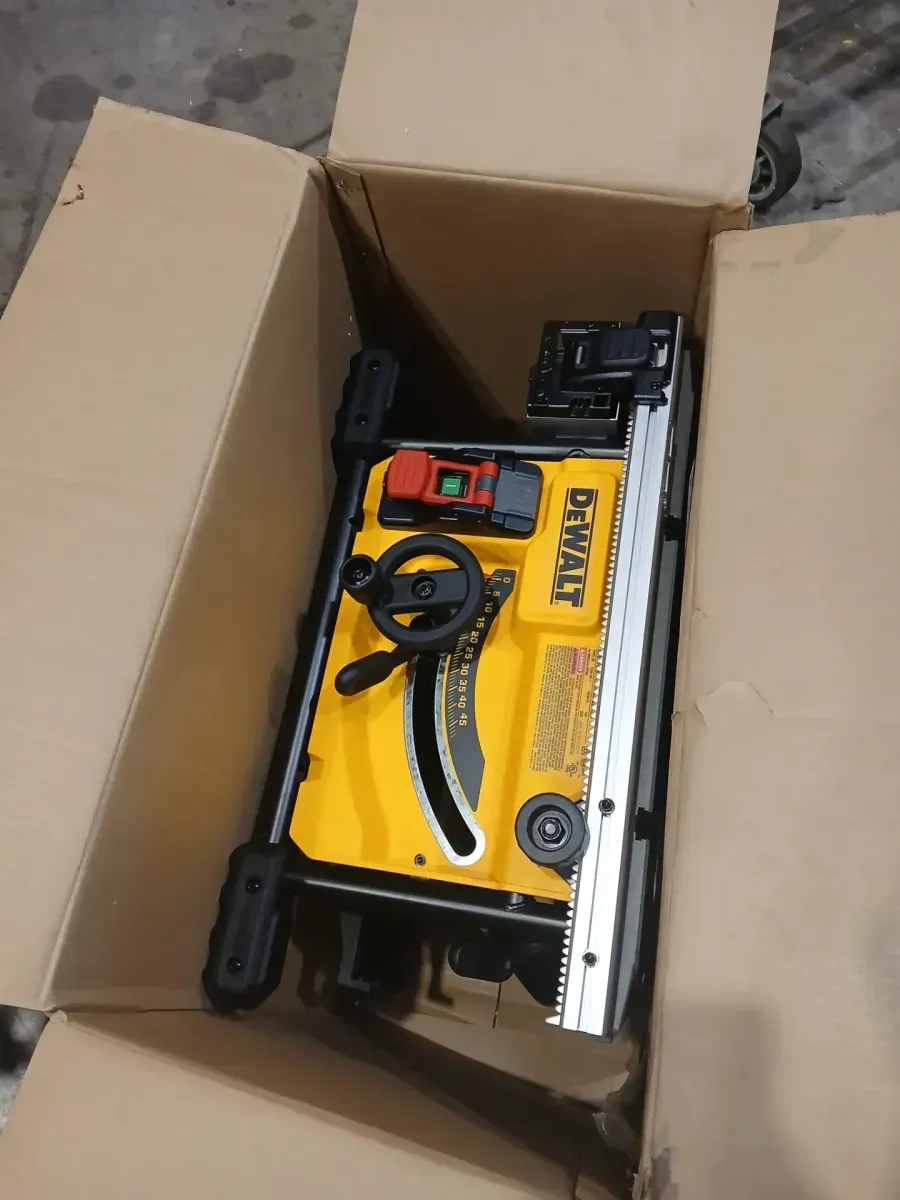 15 Amp Corded 8-1/4 in. Compact Jobsite Table Saw and Compact Table Saw Stand - image 4