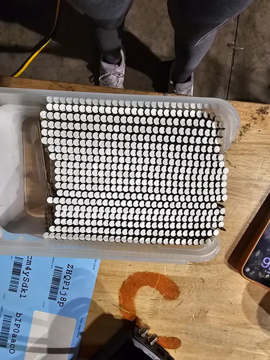 3-1/4 in. x 0.131 in. 21° Plastic Collated Exterior Galvanized Smooth Shank Framing Nails 1000 per Box - image 2