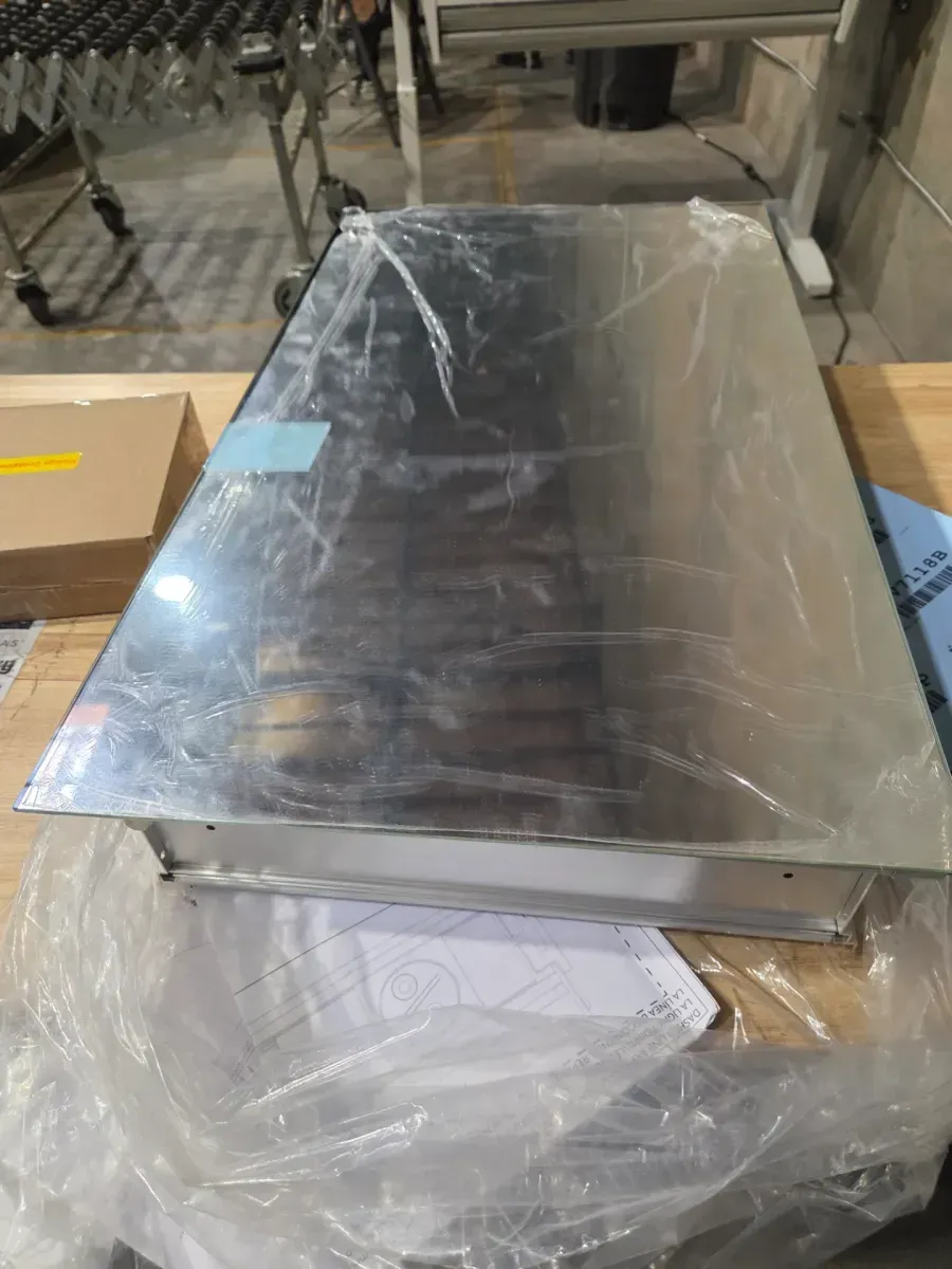 ***The lever is broken.*** Mallard 15 in. W x 25 in. H Single Door Rectangular Silver Aluminum Recessed/Surface Mount Medicine Cabinet with Mirror - image 3