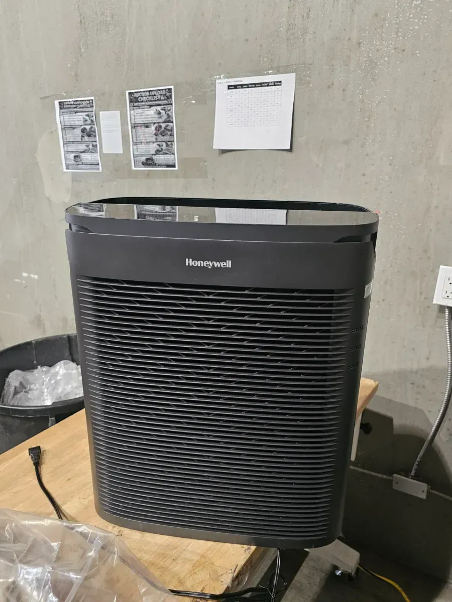 Honeywell PowerPlus HEPA Air Purifier, Extra-Large Room (530 sq. ft.) Black - image 2