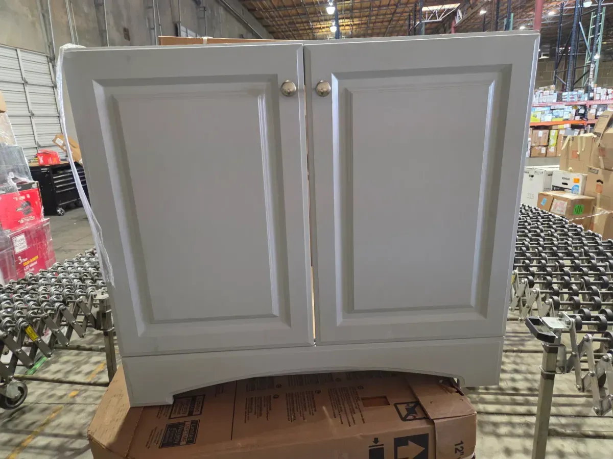 ***It has some minor scratches on the top.***37 in. Single Sink Pearl Gray Bath Vanity with White Top (Assembled) - image 4