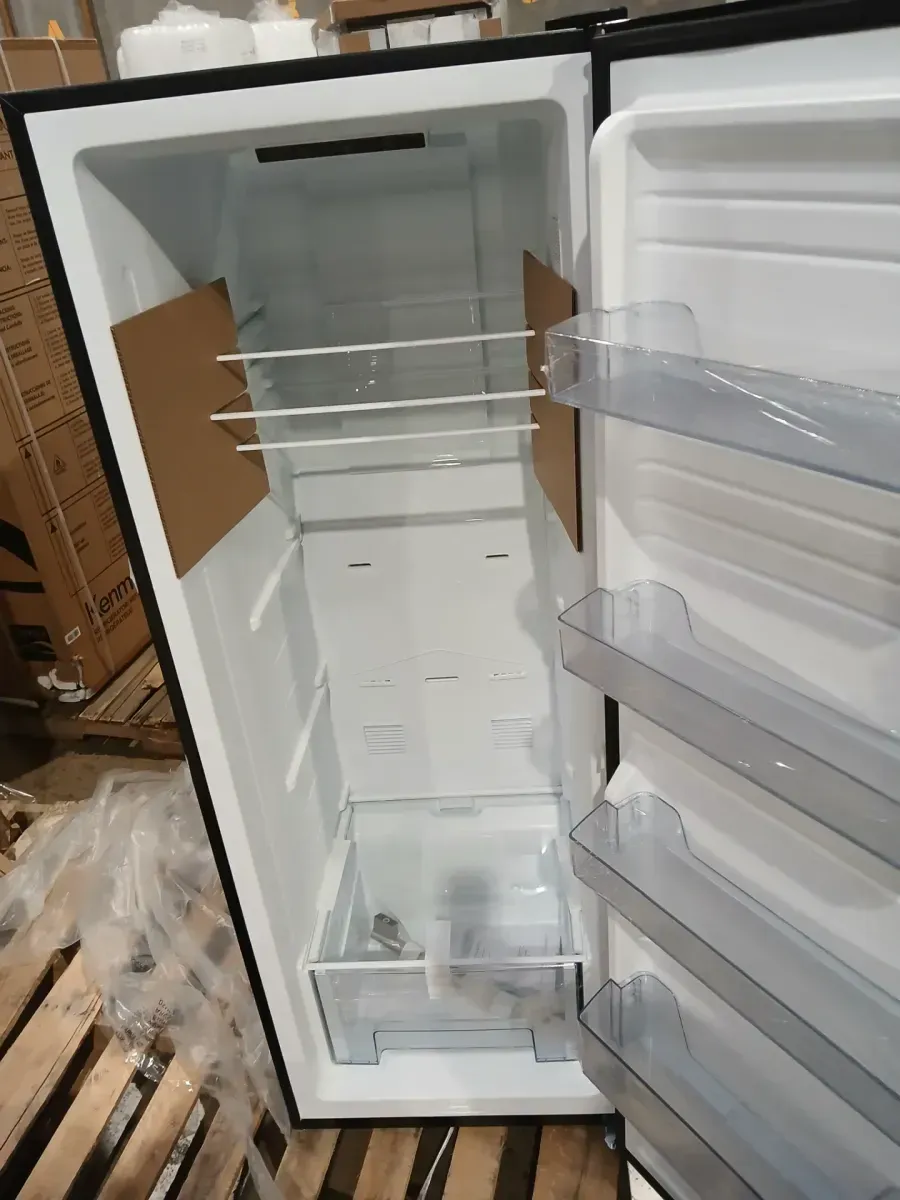 24 in. 11 cu. ft.  Convertible Auto Defrost Garage Ready Upright Freezer/Refrigerator in Stainless Steel, Energy Star - image 7