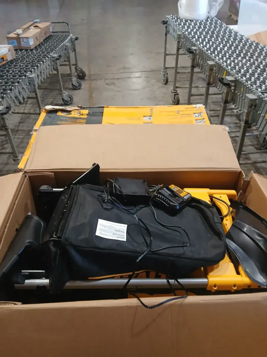 2x20V MAX 21 in. Cordless Battery Powered Push Lawn Mower Kit with (2) 10 Ah Batteries and Chargers - image 5