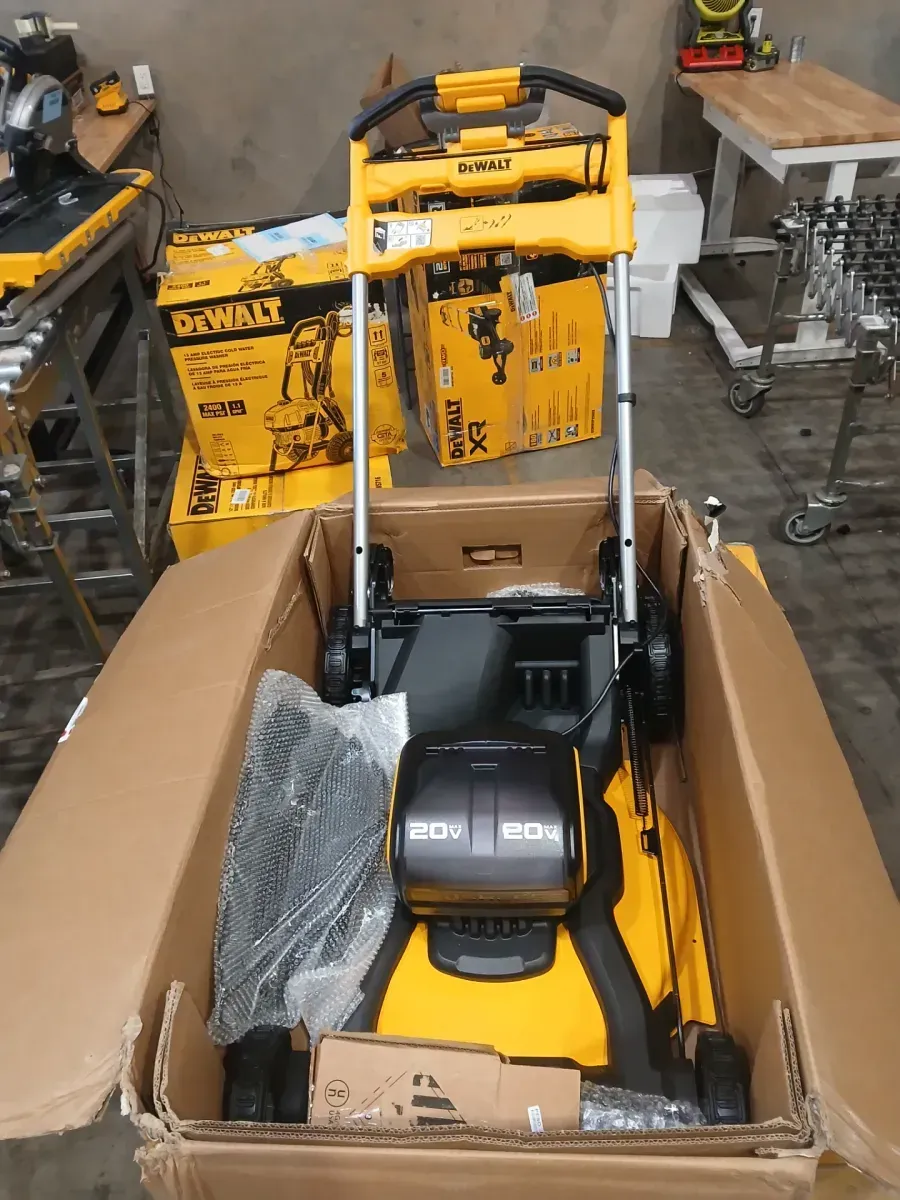 2x20V MAX 21 in. Cordless Battery Powered Push Lawn Mower Kit with (2) 10 Ah Batteries and Chargers - image 5