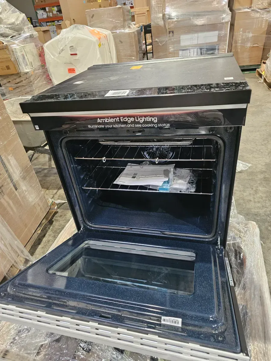 *** Reference photo *** Customer Reviews for Samsung Bespoke 30 in. 6.3 cu. ft. 4-Burner Element Smart Slide-In Induction Range in White Glass with Air Sous Vide - image 4