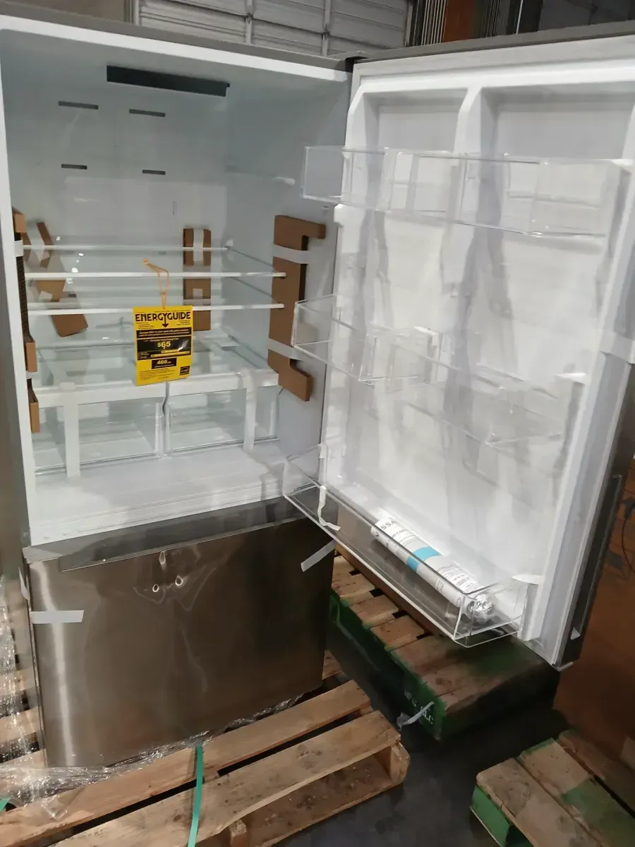 Vissani 30 in. 18.7 cu. ft. Bottom Freezer Refrigerator in Fingerprint Resistant Stainless Steel, Garage Ready - image 8