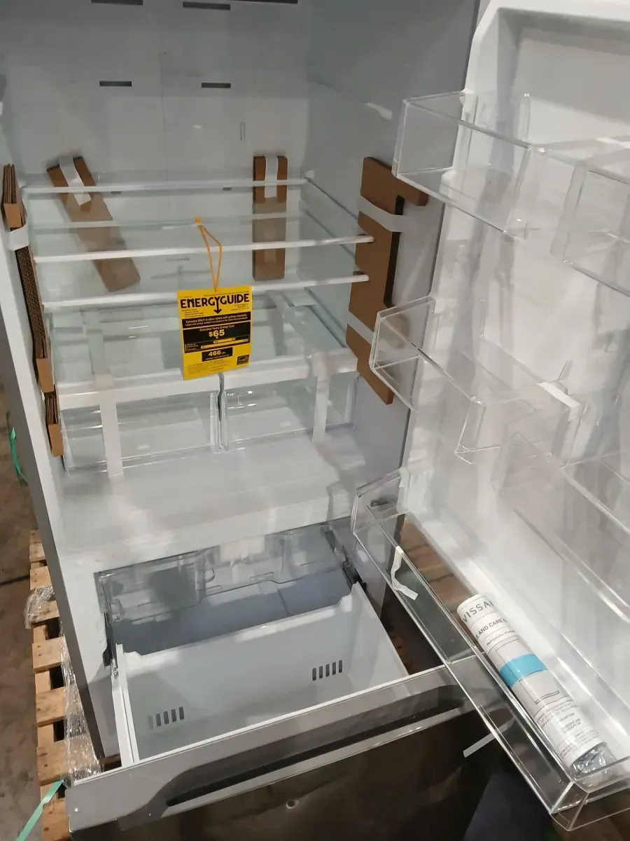 Vissani 30 in. 18.7 cu. ft. Bottom Freezer Refrigerator in Fingerprint Resistant Stainless Steel, Garage Ready - image 9