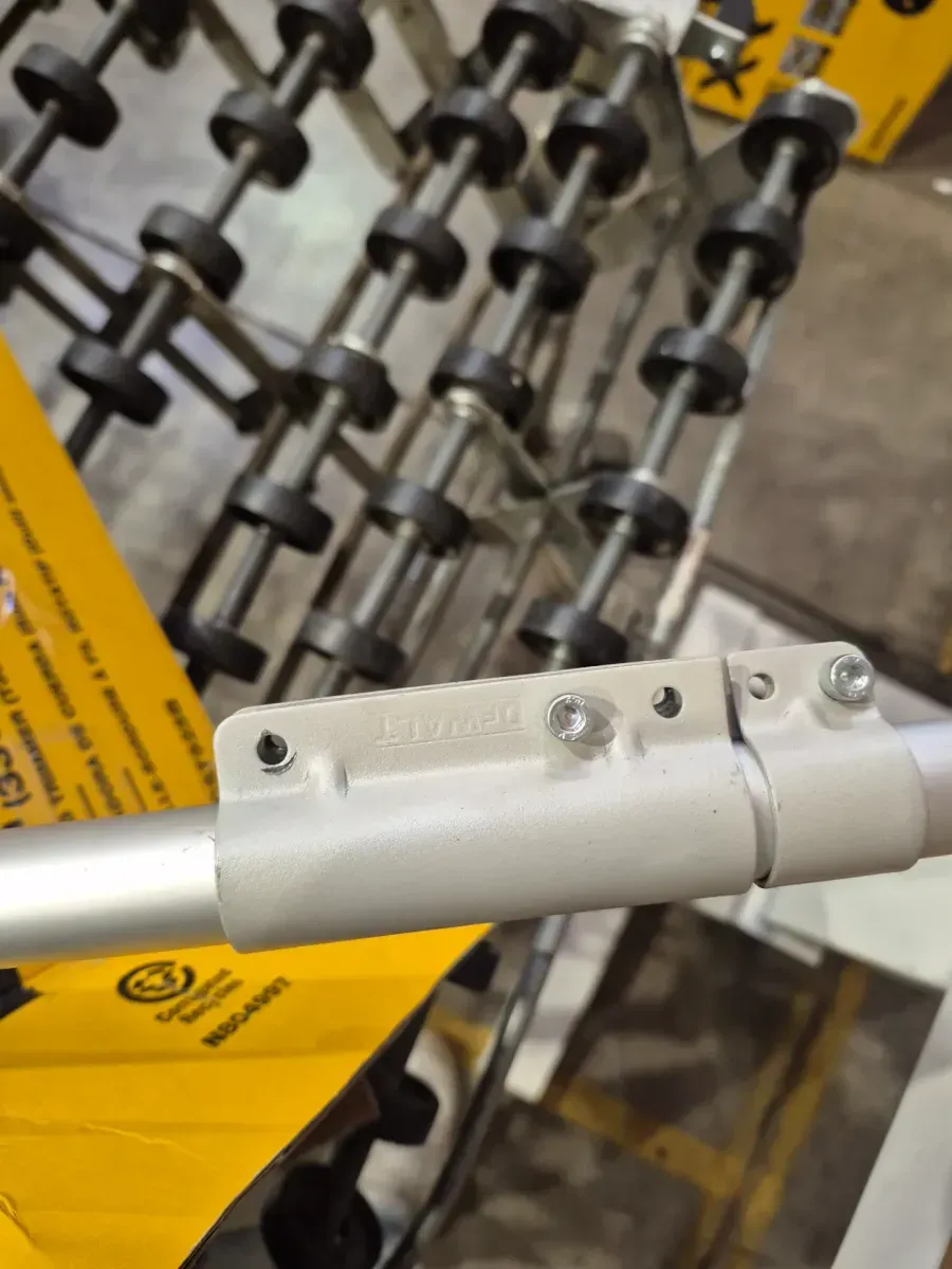 ***The device is missing a screw in the middle; because of this missing screw, it bends in the middle.***20V MAX 13 in. Cordless Battery Powered String Trimmer (Tool Only) - image 5