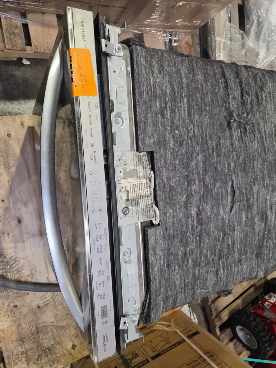 24 in. Top Control Standard 48 dBA Dishwasher with QuadWash in Stainless Steel - image 3