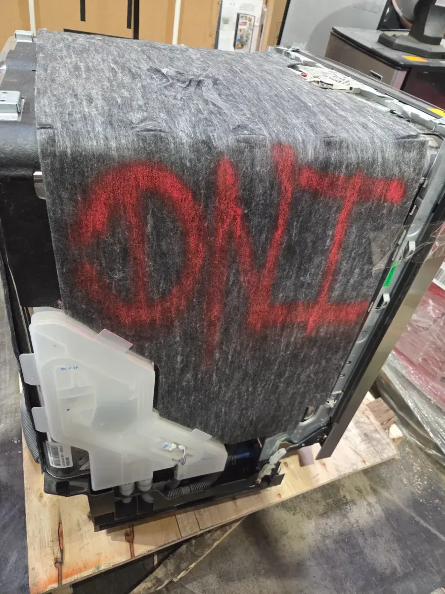 24 in. Top Control Standard 48 dBA Dishwasher with QuadWash in Stainless Steel - image 7