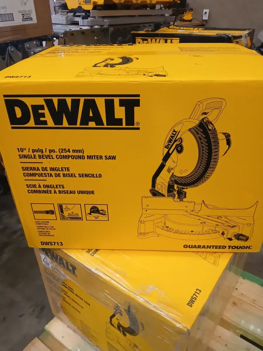 DEWALT 15 Amp Corded 10 in. Compound Single Bevel Miter Saw - image 2