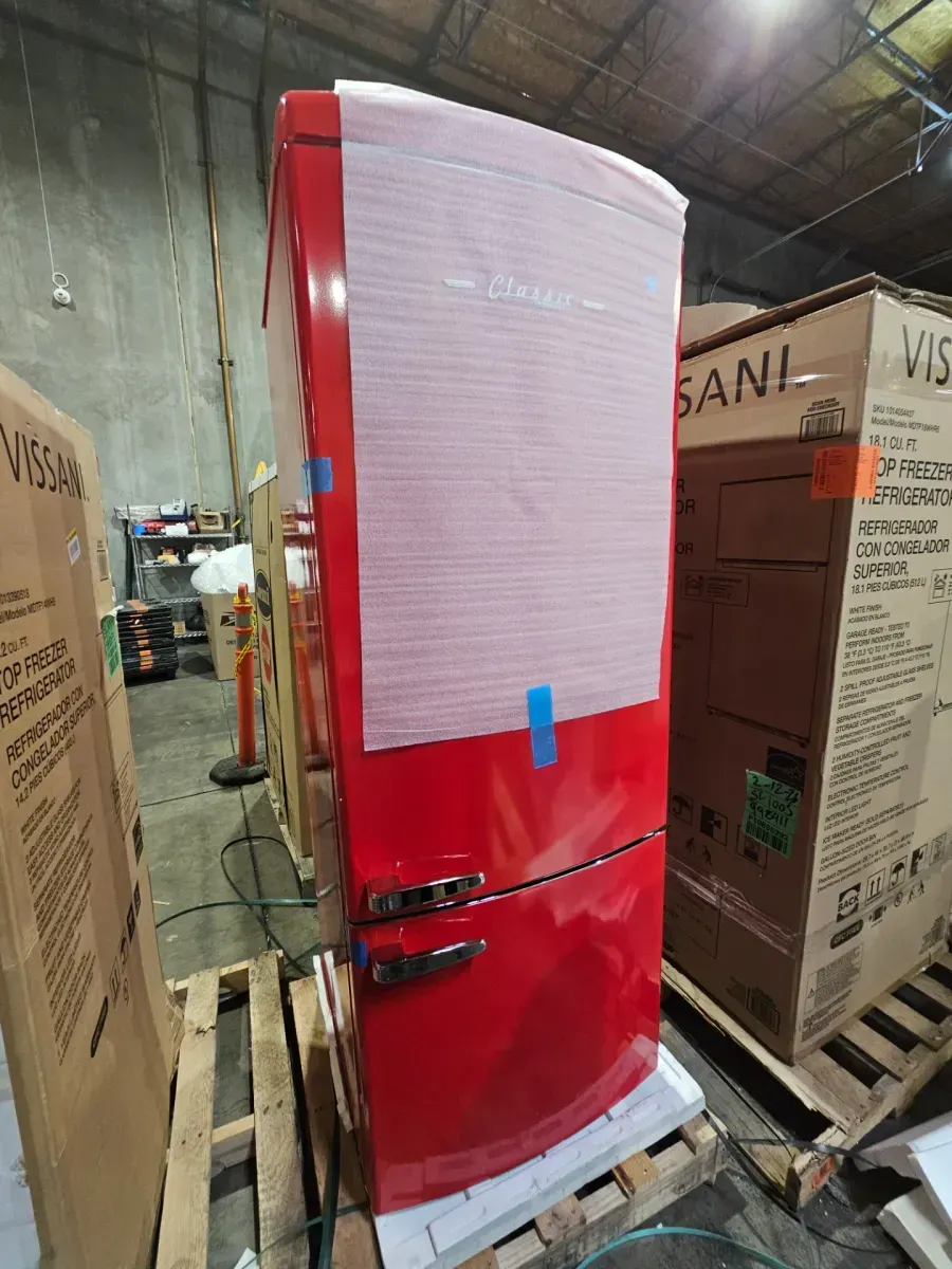 Classic Retro 28 in. 16.7 cu. ft. Frost Free Bottom Freezer Fridge in Candy Apple Red, Energy Star - image 5