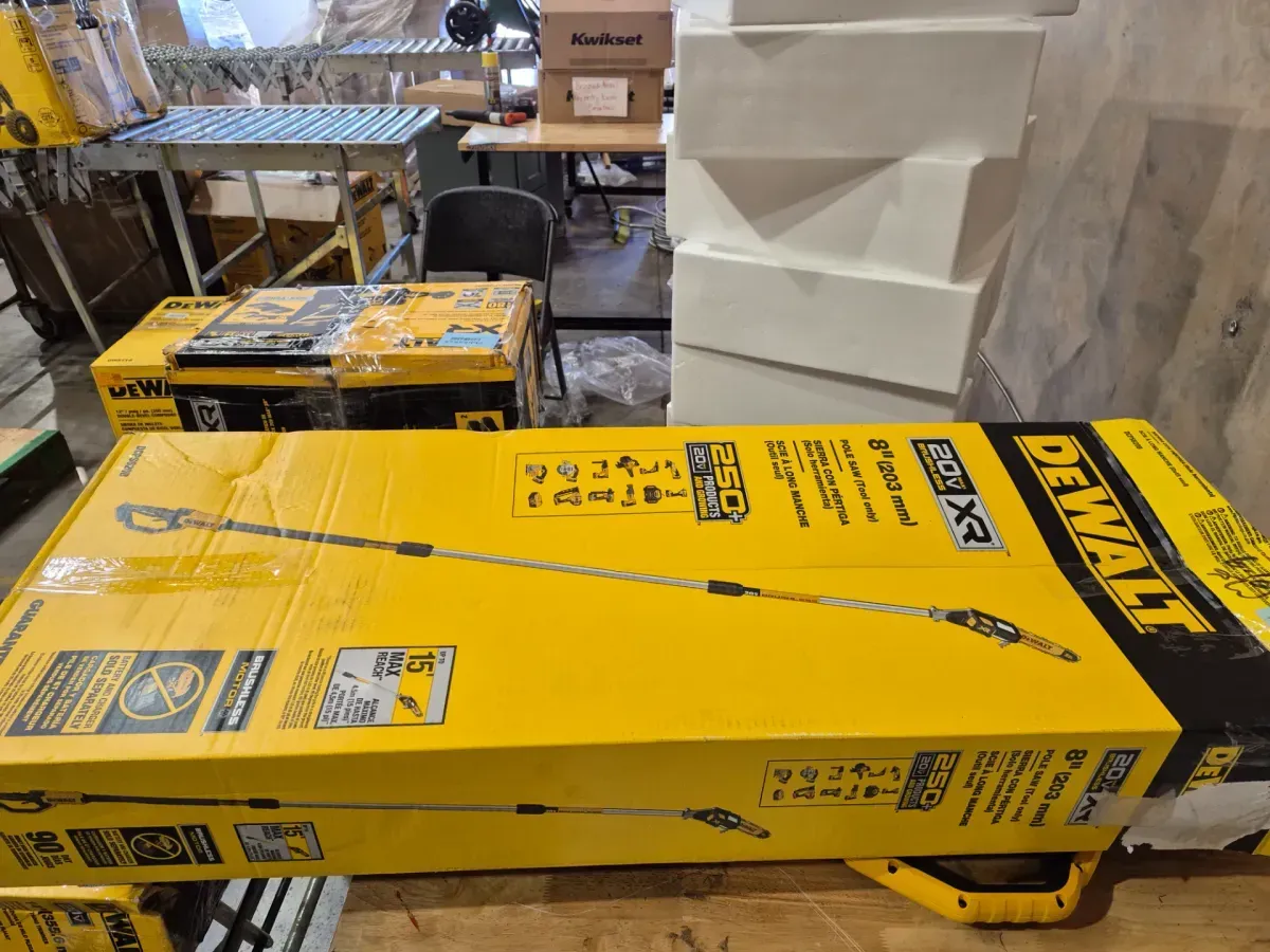 20V MAX 8in. Brushless Cordless Battery Powered Pole Saw (Tool Only) - image 4