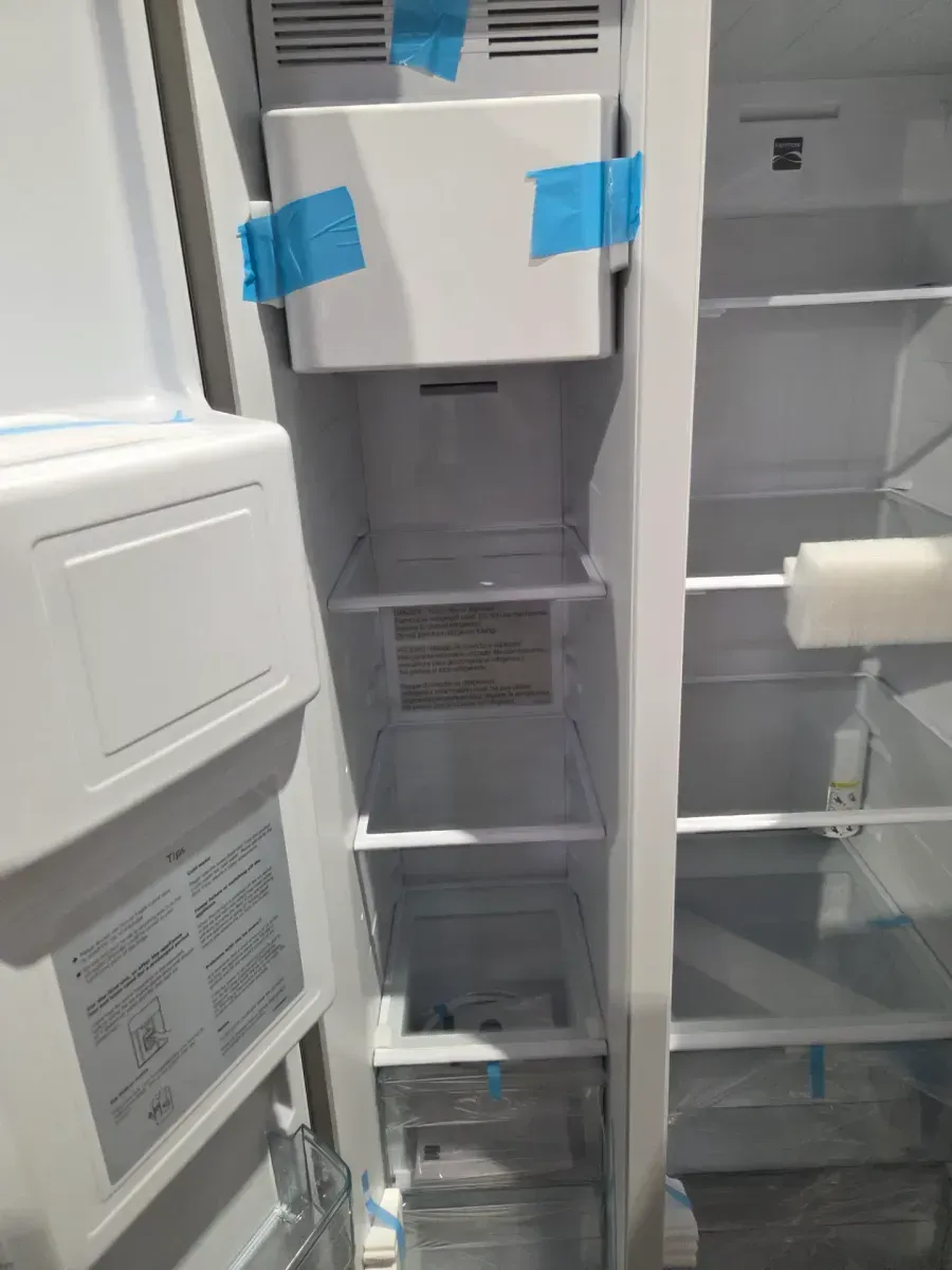 24.6 cu. ft. Side by Side Refrigerator in Fingerprint Resistant Stainless Finish - image 5