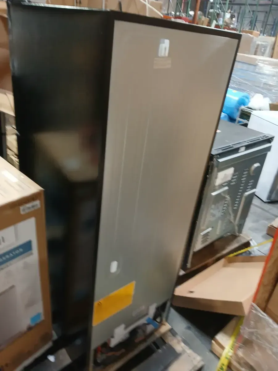 10.1 cu. ft. Top Freezer Refrigerator in Black, Garage Ready - image 4