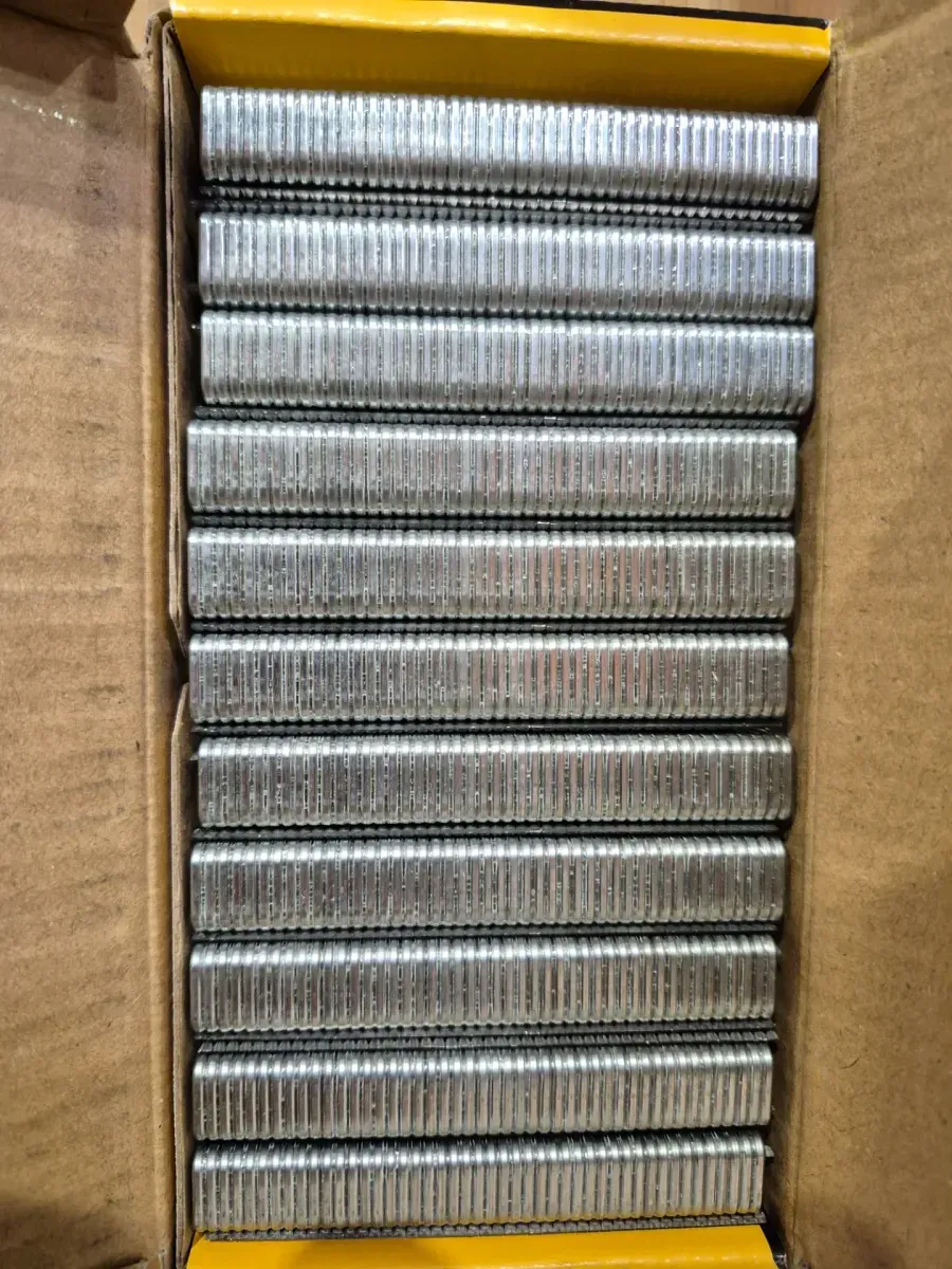 1/2 in. x 2 in.15.5-Gauge Crown Glue Collated Flooring Staple (1,000 per Box) - image 3