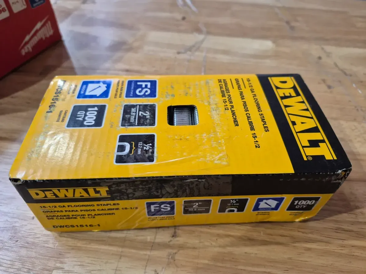 1/2 in. x 2 in.15.5-Gauge Crown Glue Collated Flooring Staple (1,000 per Box) - image 3