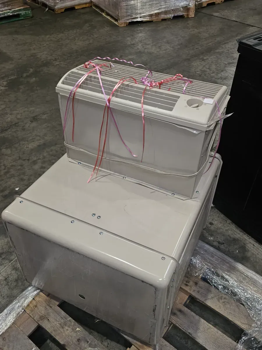 Champion Cooler 5,000 CFM Side-Draft Evaporative Window Cooler - image 4