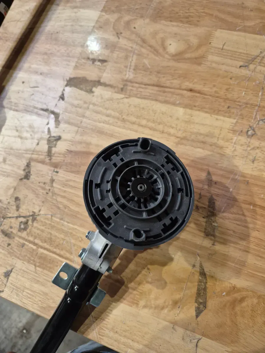 ONE+ 18V 9 in. Cordless Battery Edger (Tool Only) - image 4